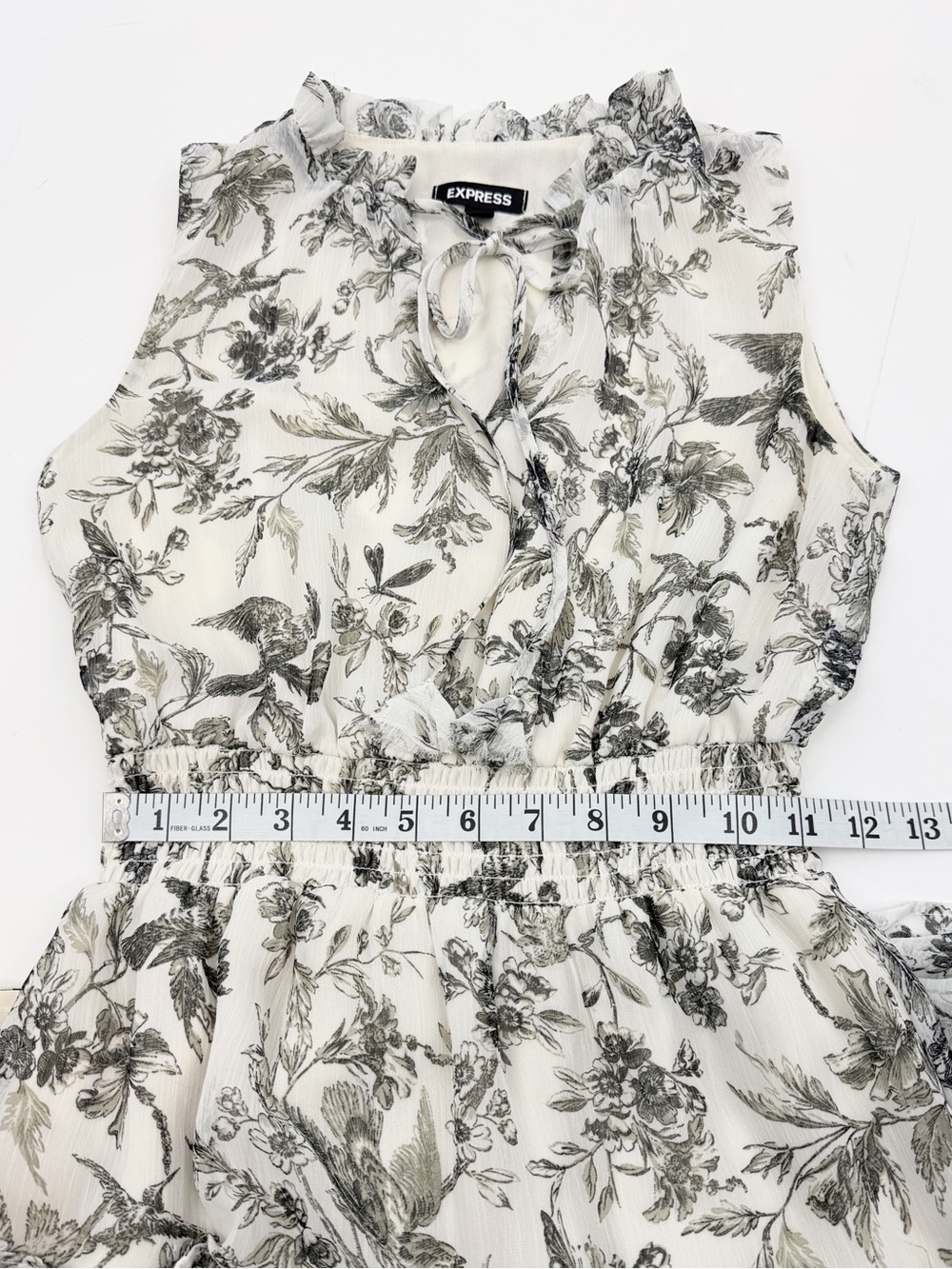 Express Floral Toile Tiered Maxi Dress Cream Gray Sleeveless Cottagecore XS - Picture 4 of 13